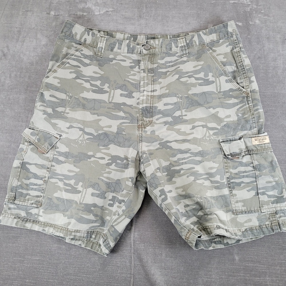 Wrangler Y2K Mens Cargo Shorts Camouflage Print Outdoor Casual Actual Size 36
